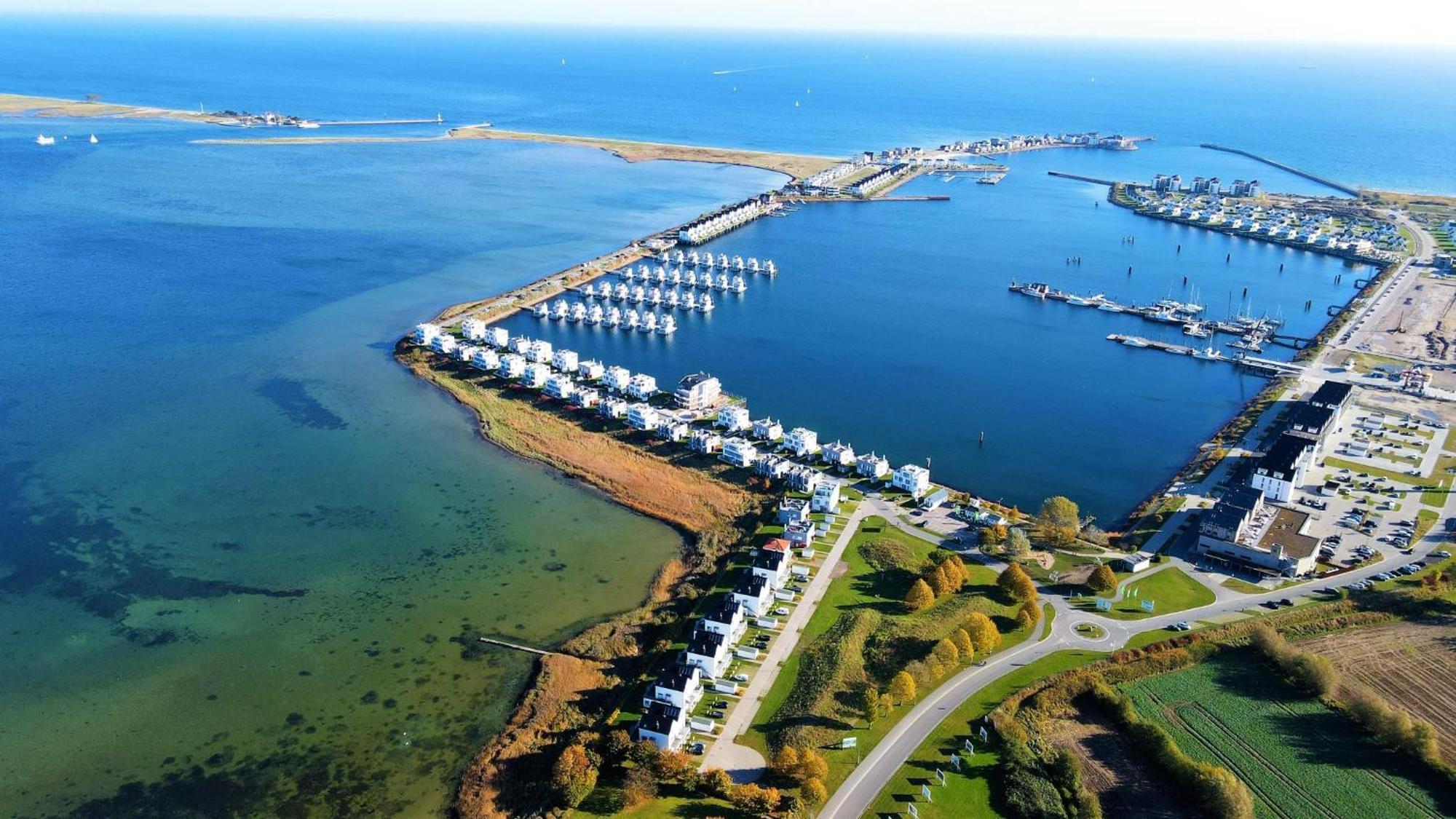 Schwimmendes Ferienhaus Antares One By Seeblick Ferien Oro, Rundum Wasser, Sauna Olpenitz Exteriér fotografie